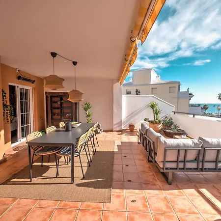 Apartmán Beachfront With Sea View At Burriana Beach, *