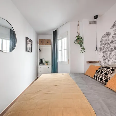 Beachfront With Sea View At Burriana Beach, Apartmán