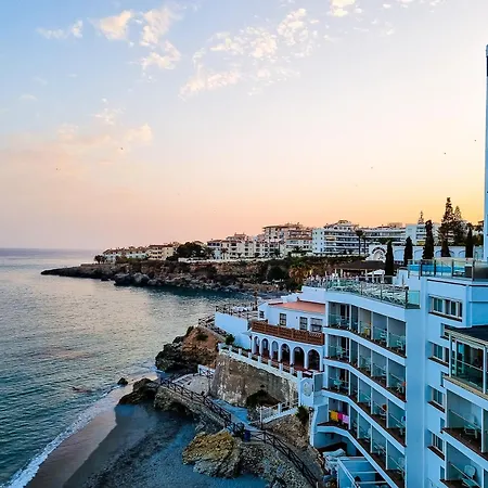 דירה Beachfront With Sea View At Burriana Beach, *